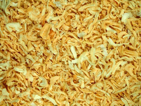 Cibule, sušená, nakrájená - 100 g